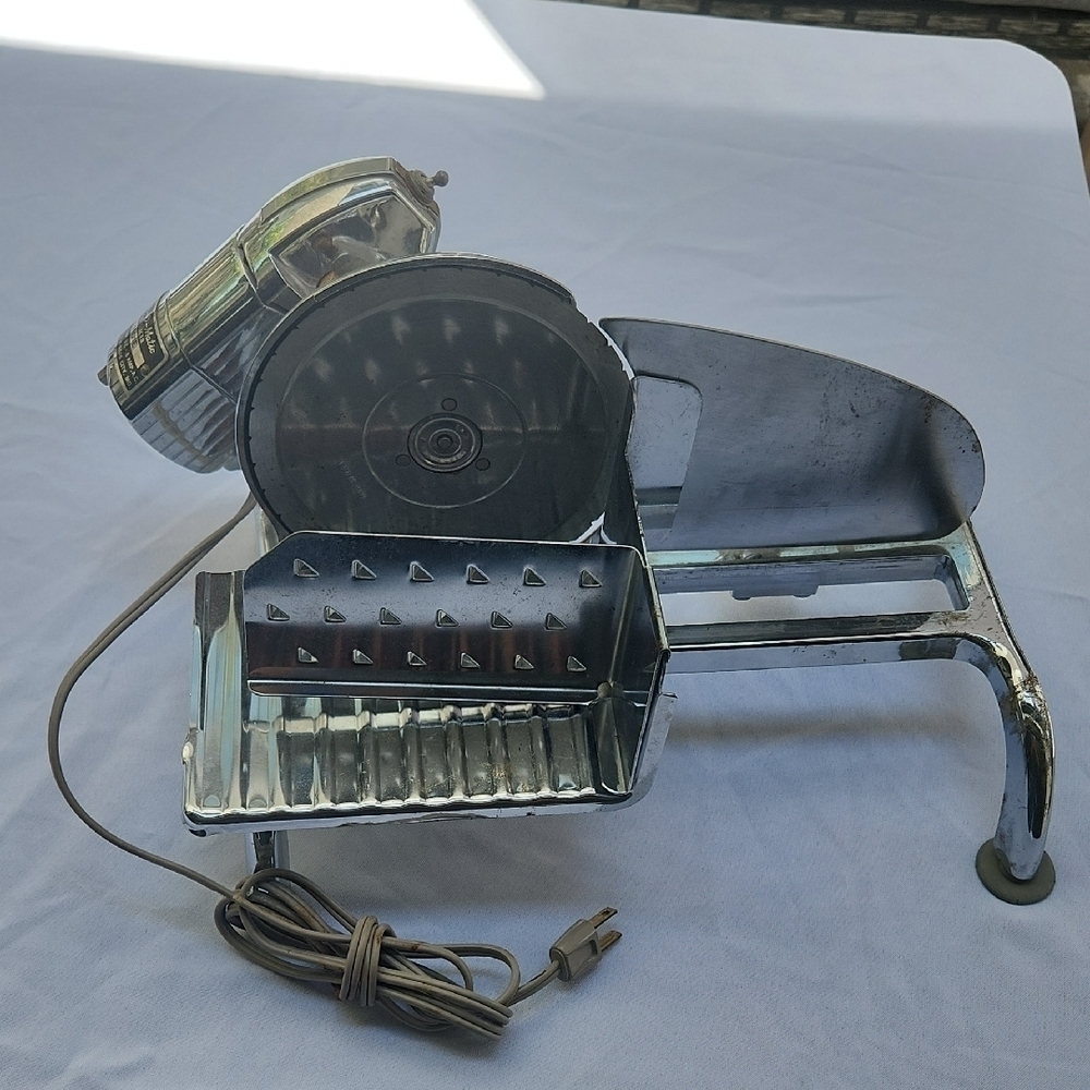 Electric Meat Slicer - Silver